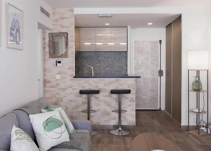 Amandier Du Moure Rouge * Cannes