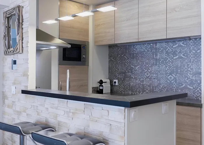 Apartament Amandier Du Moure Rouge *